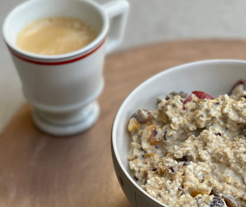 Plant-based overnight oats recipe