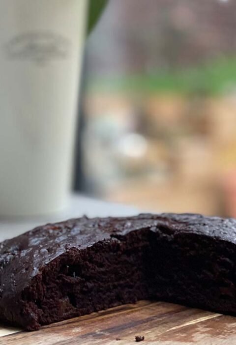 Plant-based Apple And Chocolate Cake