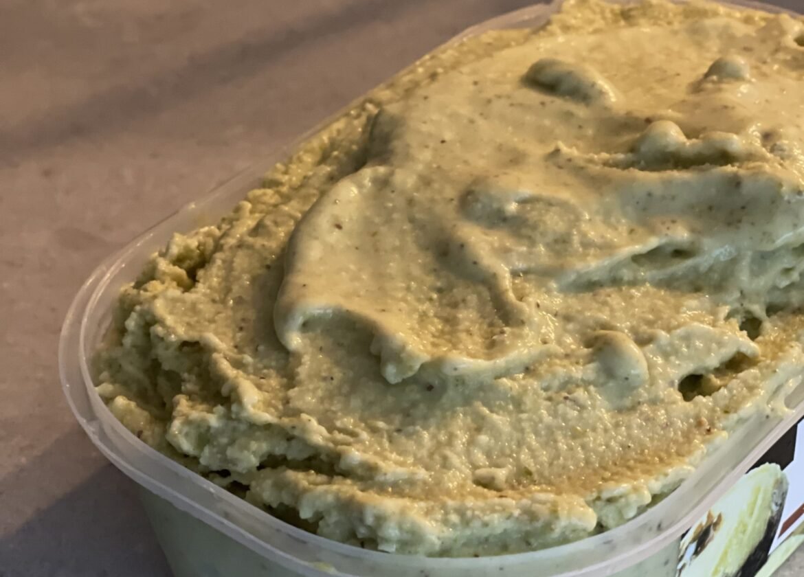 7 Reasons why this dairy-free pistachio gelato will steal your heart Pistachio Gelato