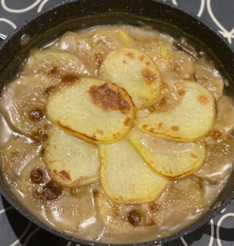 One pot creamy mushroom potato pie One Pot Creamy Mushroom Potato Pie