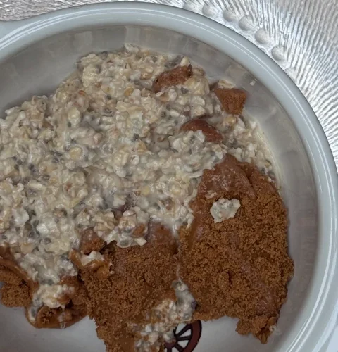 Biscoff Overnight oats recipe