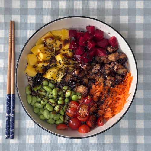 Teriyaki Tempeh Poke Bowl